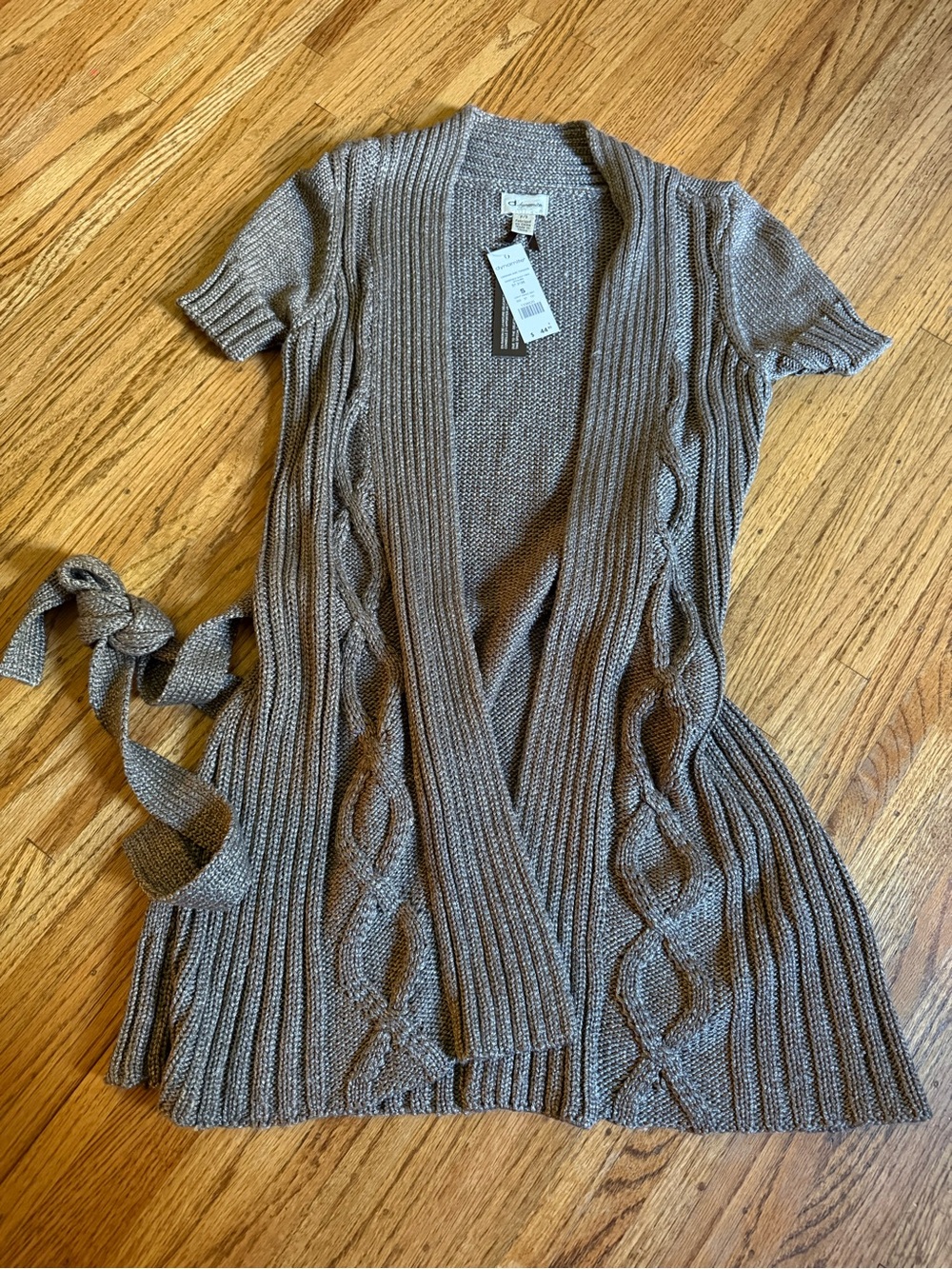 Dynamite Taupe Cable-Knit Short Sleeve Cardigan with Belt
